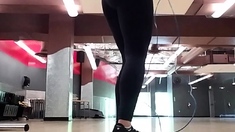 Amateur Foot Fetish Girlfriend Sucks and gives a Footjob