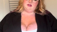 Australian BBW with big boobs gives blowjob