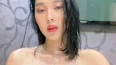 Omege japanese girl with big boobs on cams