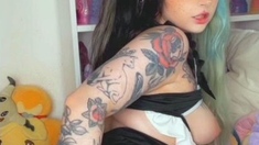 Amateur Webcam Babes Going Solo