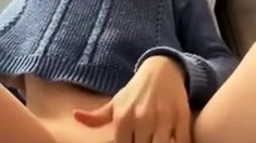 White Babe Spreading And Fingering Her Pussy