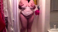 Sexy BBW Stripping in the shower - CassianoBR